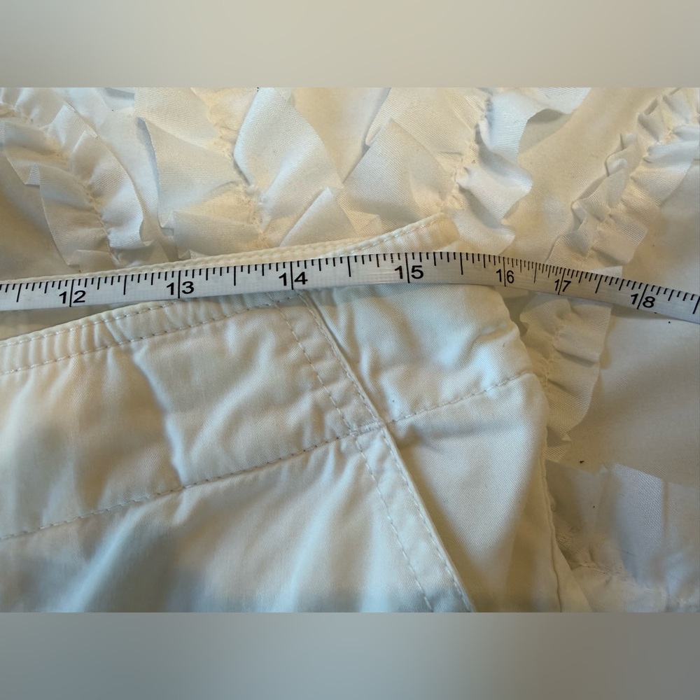CHICOs White Embroidered Pants, size 10. - Picture 8 of 15